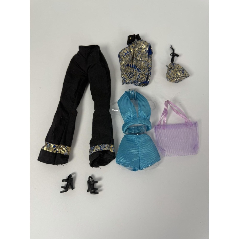 2002 Jade Integrity toys Janay Friends Urban Reflections Accessories Outfit